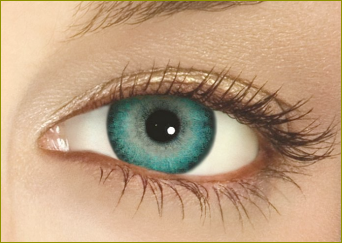 Jak dobrać kolorowe soczewki do oczu