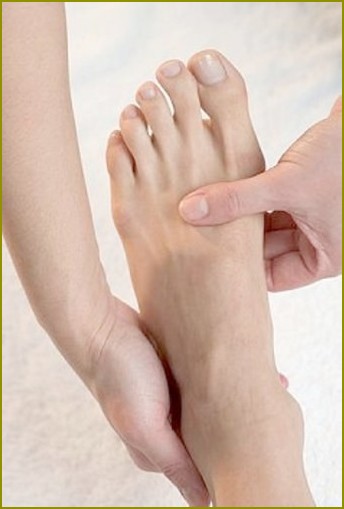 Jak pozbyć się bólu w stopach