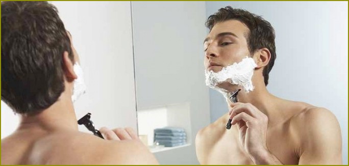 Jak pozbyć się wyprysków po goleniu